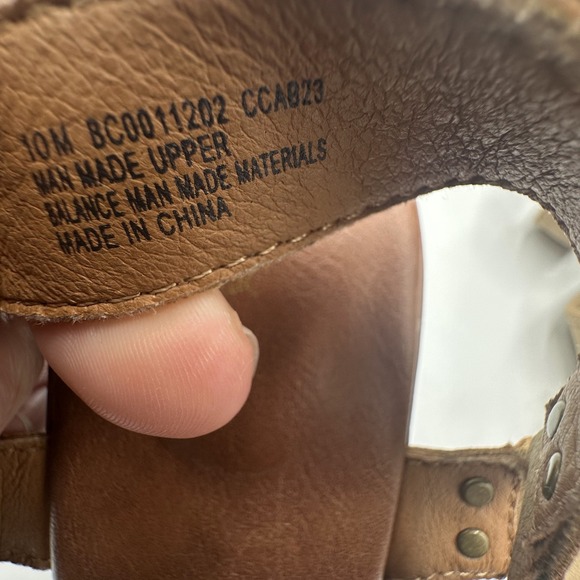 b.o.c. by Born Natasha Boho Hippie Tan Platform Clogs Faux Leather Womens 10M - Picture 12 of 12